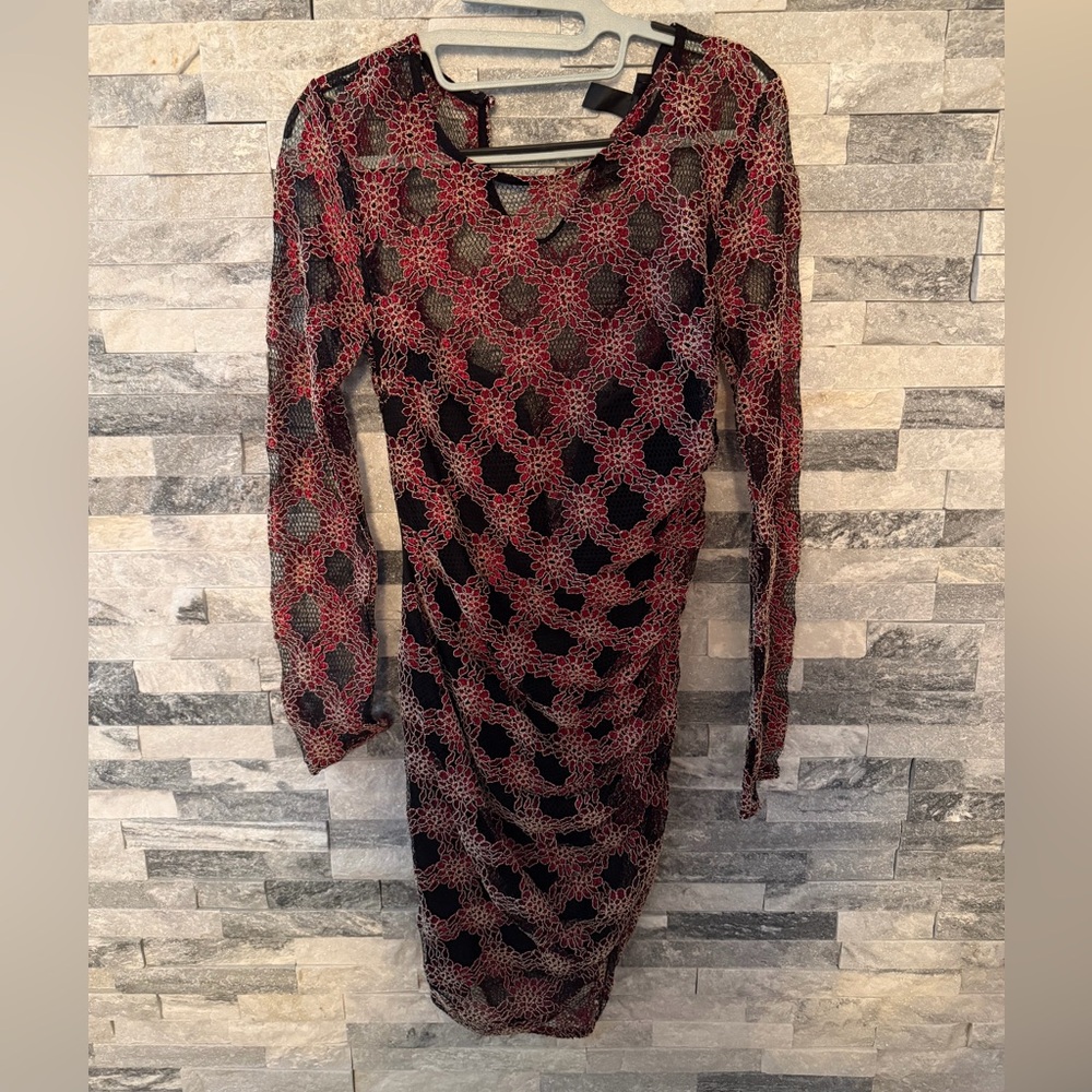 h:ours Black and Red Lace Long Sleeve Dress